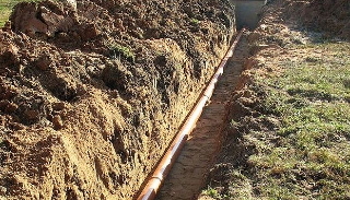 Копка траншей для водопровода в Усть-Лабинске: цена за метр от 920 руб.